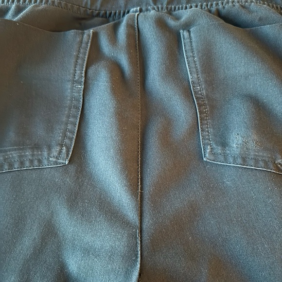 Figs - Picture 3 of 4